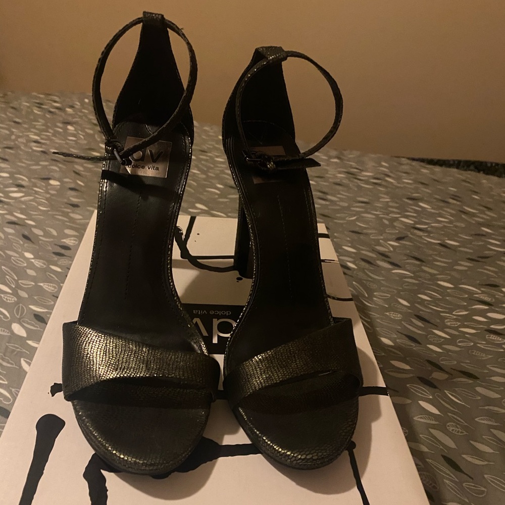 Dolce Vita Heels Strappy Dark Gold Snake Size 9
